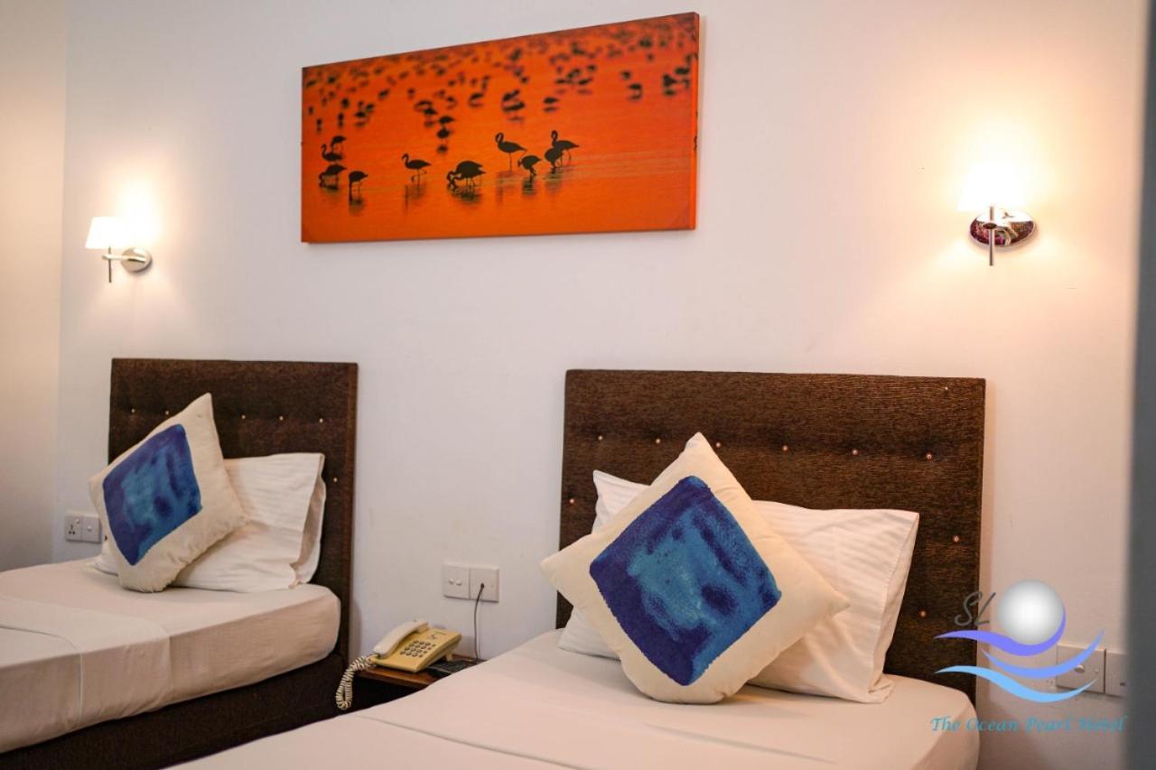 The Ocean Pearl Hotel Negombo Extérieur photo